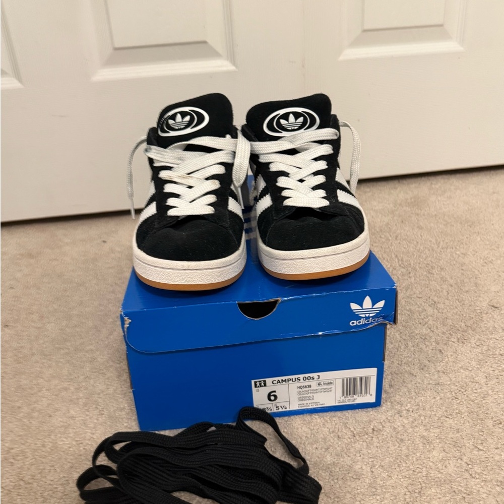 Adidas Campus 00’s Black/White